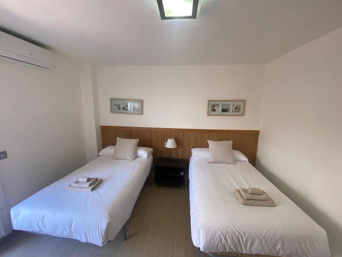 Albamar Frontline Beach Apartment 3 Bedrooms Fuengirola Zewnętrze zdjęcie