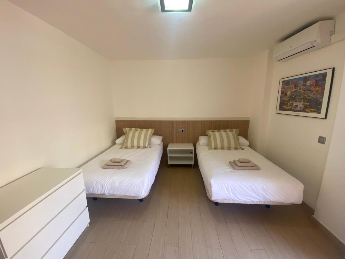 Albamar Frontline Beach Apartment 3 Bedrooms Fuengirola Zewnętrze zdjęcie
